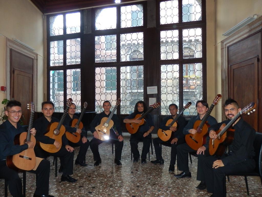 Foresteria Valdese Hostal Venecia